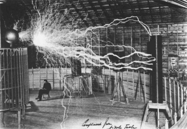 Nikola Tesla es el genio incomprendido de la electricidad.
